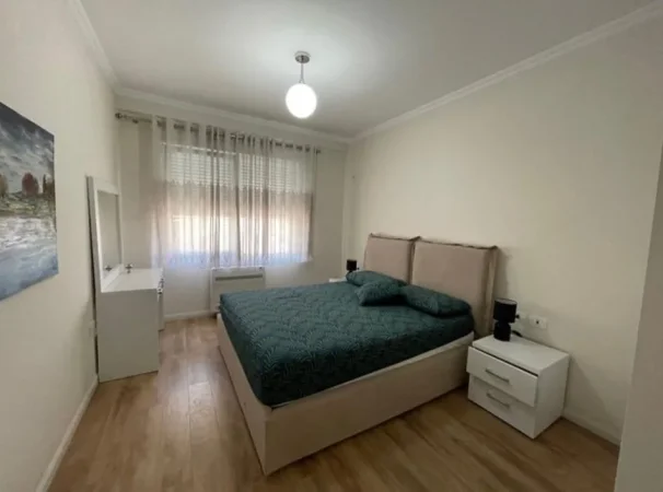 Tirane, shitet apartament 2+1+Ballkon Kati 6, 105 m² 295.000 € (KOMUNA E PARISIT)