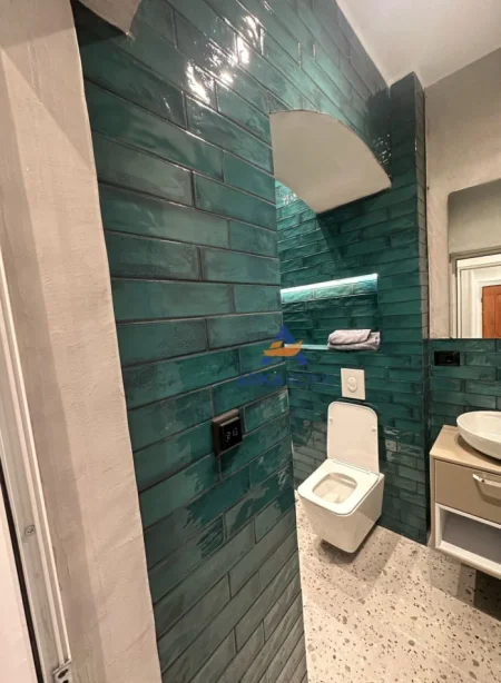 Tirane, jepet me qera garsonier Kati 5, 40 m² 500 € (Reshit Collaku)