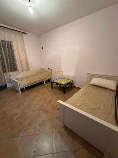Tirane, jepet me qera apartament 2+1 Kati 3, 120 m² 400 € (SELITE)