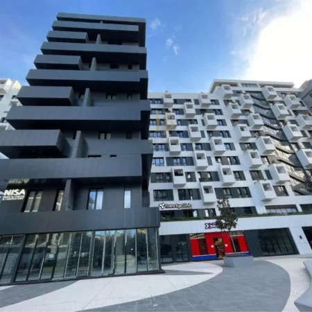 jepet me qera , 2.250 €