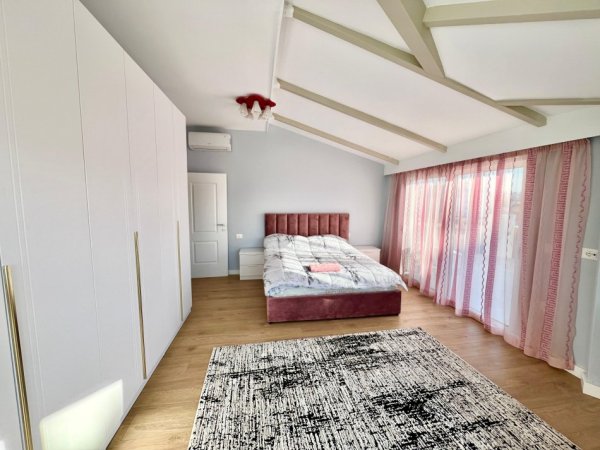 Tirane, jepet me qera apartament 2+1 Kati 9, 130 m² 1.000 € (Shkolla e Baletit)