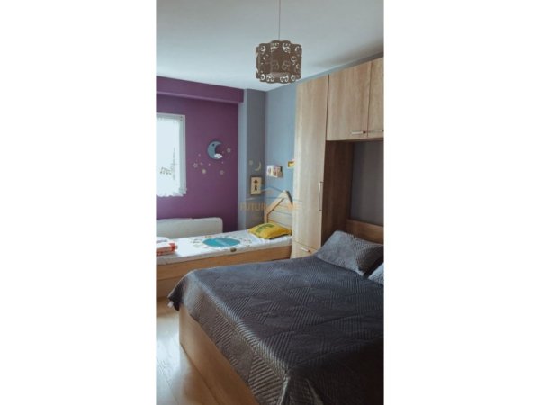 Tirane, shitet apartament 1+1 Kati 2, 77 m² 165.000 € (Ali Demit,Kompleksi Vind,Tirane.)