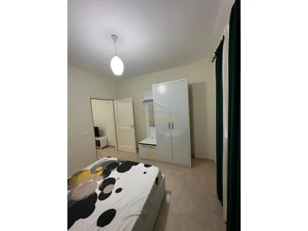 Shitet Apartament 1+1, Gjiri Lalzit, Durres.