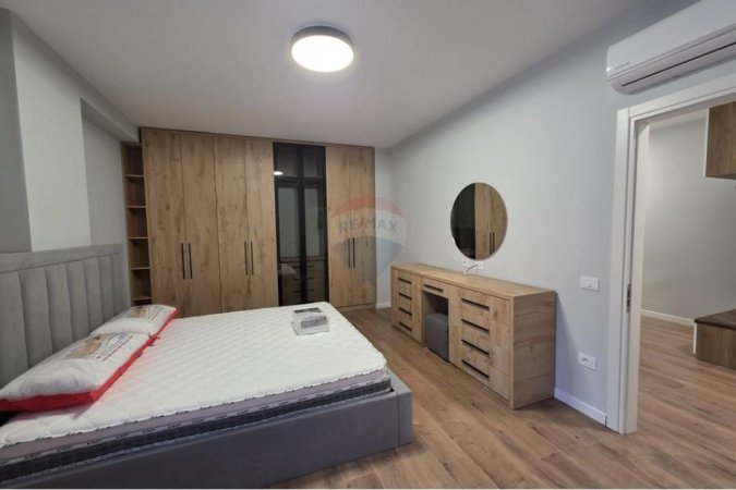 Tirane, jepet me qera apartament 1+1 Kati 2, 87 m² 500 € (Oasis Residence)