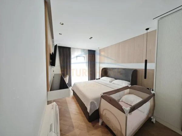 Durres, shitet apartament 2+1+Aneks+Ballkon Kati 5, 107 m² 270.000 € (Plazh Hekurudha)