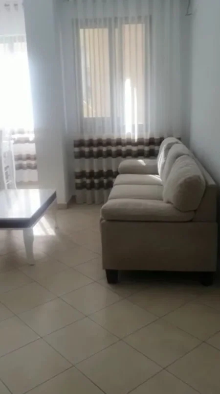 Tirane, shitet apartament 1+1+Ballkon Kati 4, 48 m² 110.000 € (Rruga e Kavajes , Rruga Stavri Themeli , prane globe)