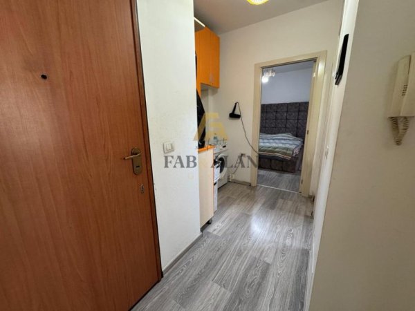 Tirane, shitet apartament 1+1 Kati 4, 75 m² 187.500 € (Selvia, tek Observatori)