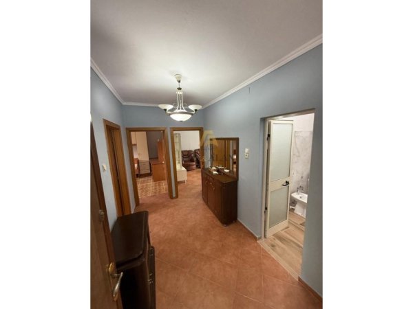 Tirane, shitet apartament 2+1 Kati 2, 72 m² 115.000 € (Ali Dem)