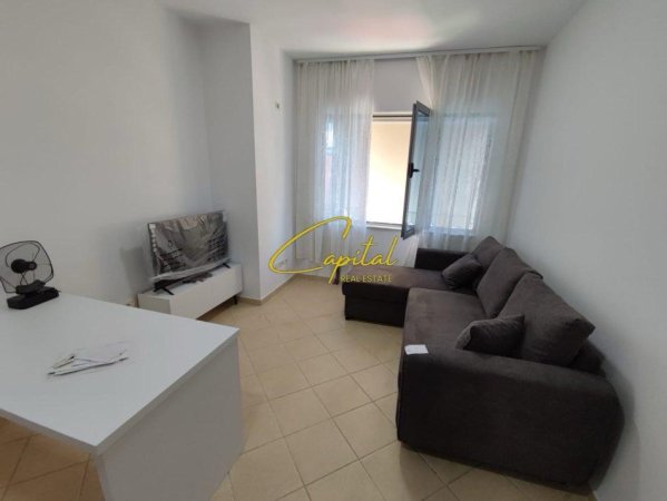 Tirane, jepet me qera apartament 1+1 Kati 6, 60 m² 400 € (ASTIR)