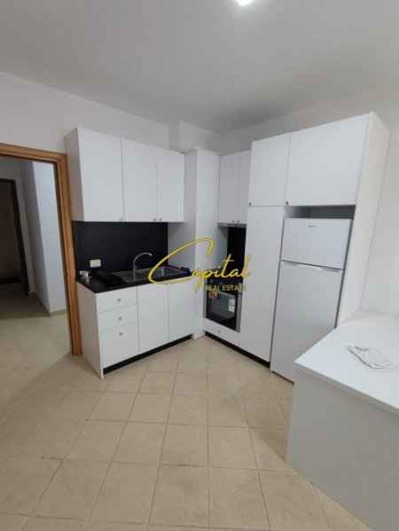 Tirane, jepet me qera apartament 1+1 Kati 6, 60 m² 400 € (ASTIR)