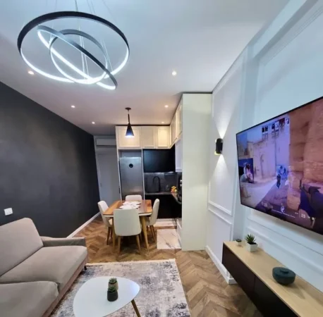 Tirane, shitet apartament 2+1 Kati 4, 90 m² 179.000 € (Tirana golden park)