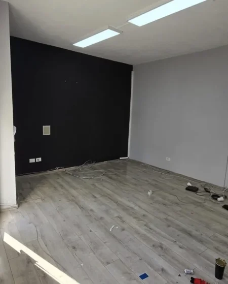 Tirane, jepet me qera apartament 1+1 Kati 2, 61 m² 500 € (Myslym Shyri)