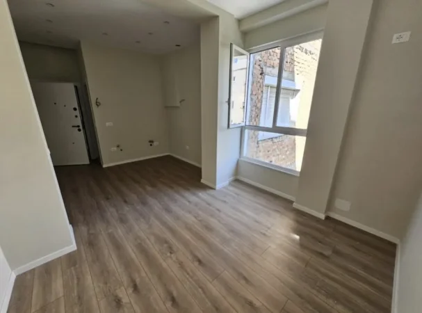 Tirane, shitet apartament 1+1 Kati 4, 41 m² 124.000 € (Myslym Shyri)