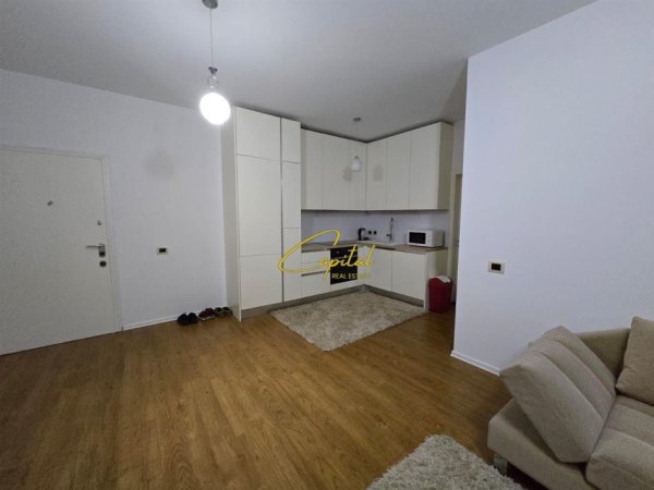 Tirane, jepet me qera apartament 1+1 Kati 3, 90 m² 600 € (LIQENI I THATE)