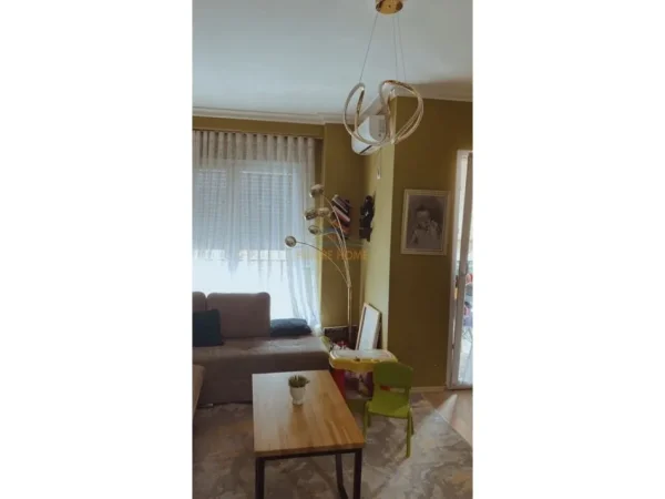 Tirane, shitet apartament 1+1+Ballkon Kati 2, 77 m² 170.000 € (ALI DEMI)