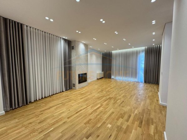Tirane, jepet me qera Vile 3 Katshe Kati 0, 334 m² 3.000 € (TEG, Long Hill Rezidence)