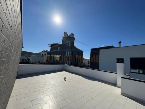 Tirane, jepet me qera Vile 3 Katshe Kati 0, 334 m² 3.000 € (TEG, Long Hill Rezidence)