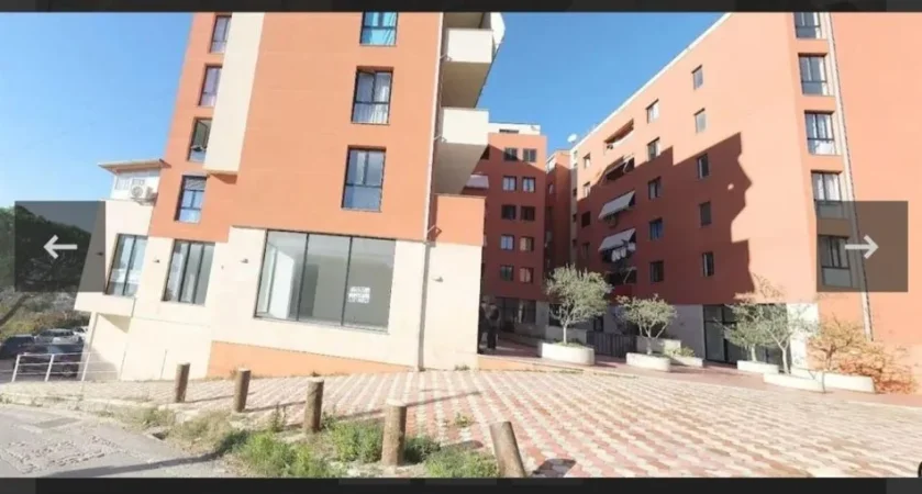 Tirane, shitet apartament 1+1+Ballkon Kati 4, 55 m² 75.000 € (UNAZA E MADHE)