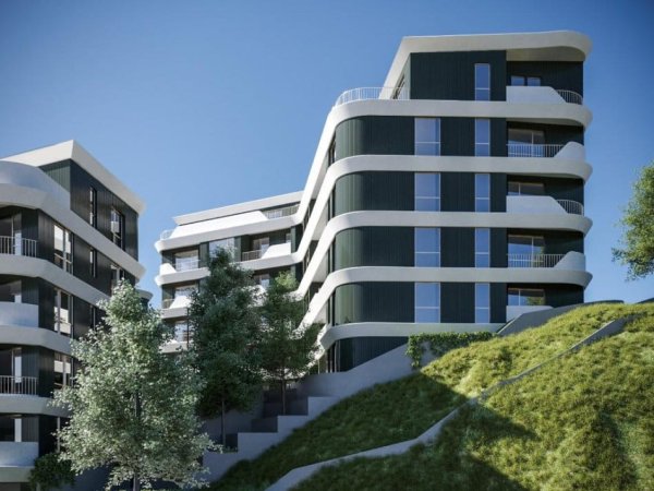 Tirane, shes apartament 2+1 Kati 3, 104 m² 182.000 € (liqeni i thate)