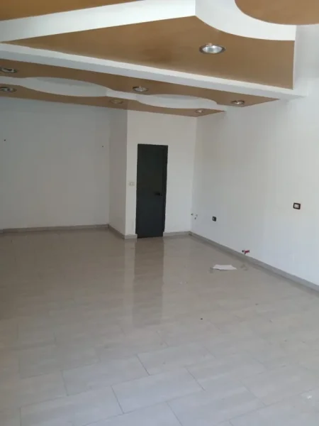 Tirane, shitet , 46 m² 