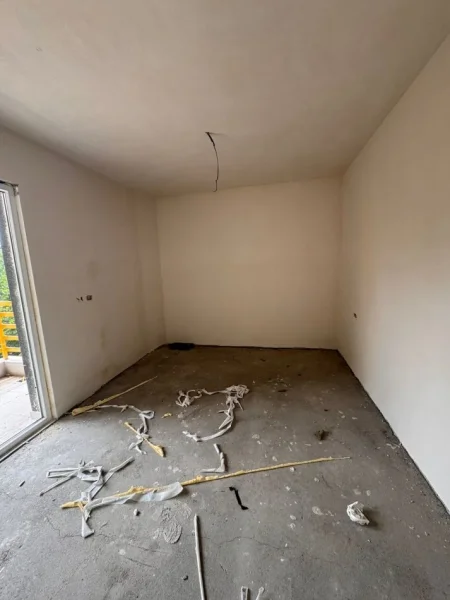 Tirane, shitet apartament 1+1+Ballkon Kati 3, 84 m² 130.000 € (Dritan Hoxha)