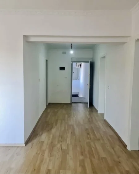 Tirane, shes apartament 2+1+Aneks+Ballkon Kati 6, 75 m² 155.000 € (Perballe me stadiumin Dinamo te Shushica)