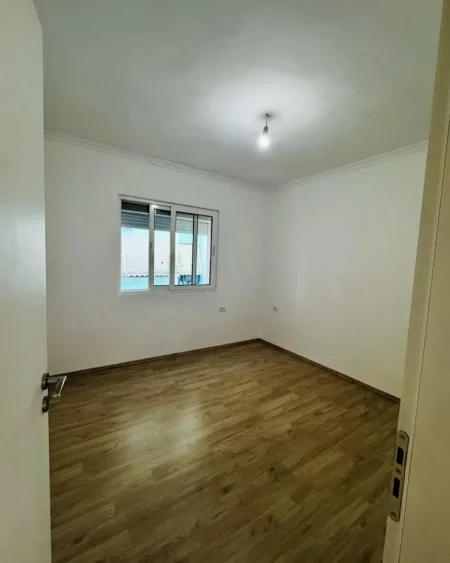 Tirane, shes apartament 2+1+Aneks+Ballkon Kati 6, 75 m² 155.000 € (Perballe me stadiumin Dinamo te Shushica)