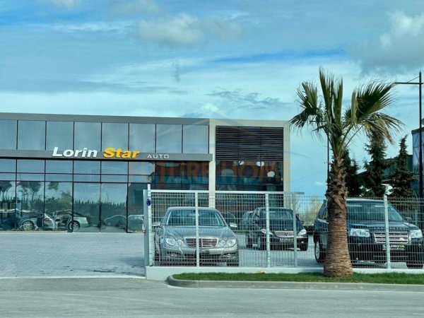 Tirane, shitet magazine Kati 0, 2.026 m² 850.000 € (Autostrada Tirane-Durres)