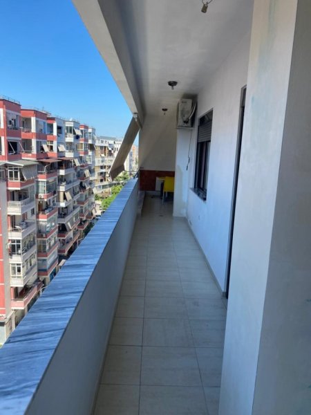 Tirane, jepet me qera apartament 2+1+Ballkon Kati 7, 100 m² 500 € (Astir, tek Ozone)