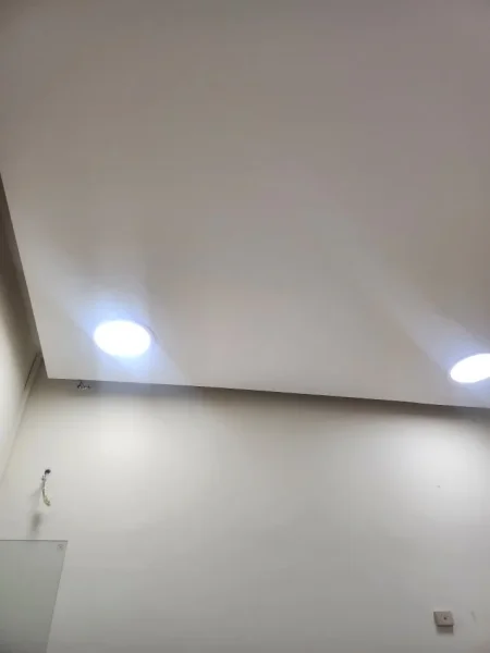 Tirane, jepet me qera zyre Kati 0, 15 m² 400 € (Rruga Nikolla Tupe)