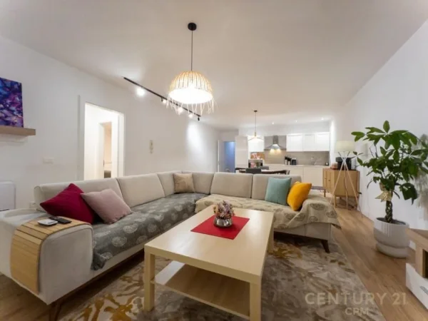 Tirane, shitet apartament 2+1 Kati 6, 133 m² 330.000 € (Rruga e Bogdaneve)