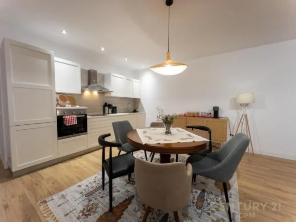 Tirane, shitet apartament 2+1 Kati 6, 133 m² 330.000 € (Rruga e Bogdaneve)