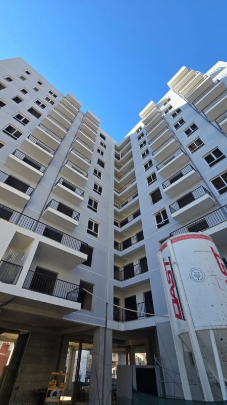 Tirane, shitet apartament 1+1+Ballkon Kati 3, 71 m² 106.000 € (Selaudin Zorba)