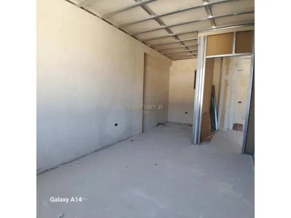 Vlore, shitet apartament Kati 9, 107 m² 279.000 € 