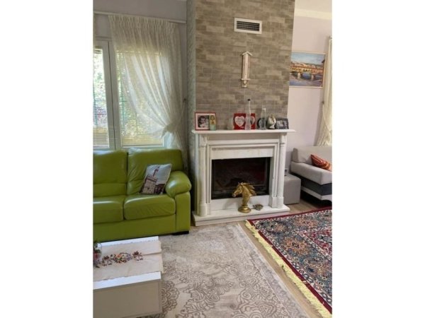 Tirane, shitet Vile 2 Katshe Kati 0, 600 m² 350.000 € (Peze e Vogel)