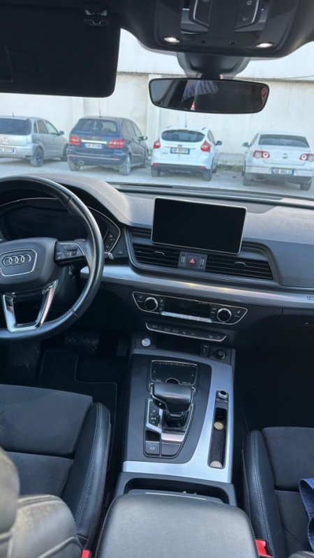 Fier, shitet makine Audi Q 5 2,0 TDI Nafte, e bardhë tiptronik Klima 168.500 km 33.000 €