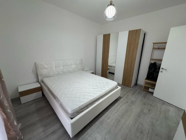 Tirane, jepet me qera apartament 1+1 Kati 2, 67 m² 300 € (paskuqan)