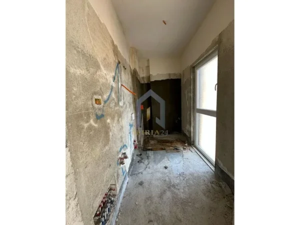 Tirane, shitet apartament 2+1 Kati 3, 82 m² 120.375 € 