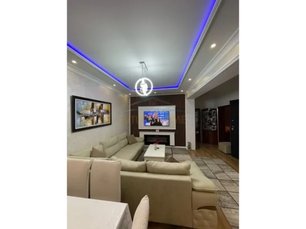 Durres, shitet apartament 2+1 Kati 3, 73 m² 120.000 € (PRANE MARKATES)