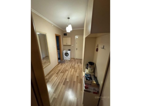 Tirane, shitet apartament 1+1 Kati 3, 59 m² 135.000 € (pranë Unazës së Vogël)