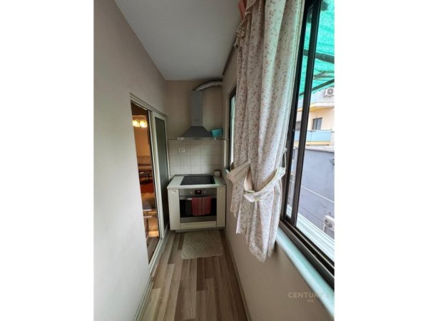 Tirane, shitet apartament 1+1 Kati 3, 59 m² 135.000 € (pranë Unazës së Vogël)