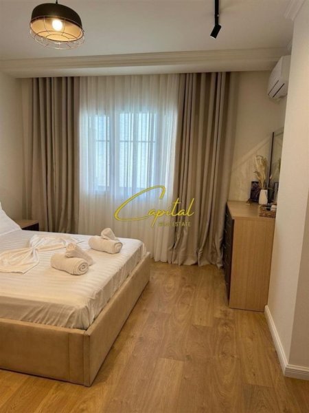 Tirane, jepet me qera apartament 1+1 Kati 5, 72 m² 600 € (KOMUNA E PARISIT)