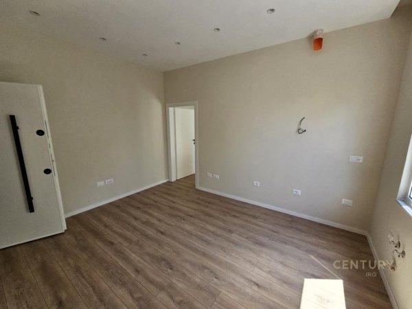 Tirane, shitet apartament 1+1 Kati 4, 49 m² 139.000 € (MYSLYM SHYRI)