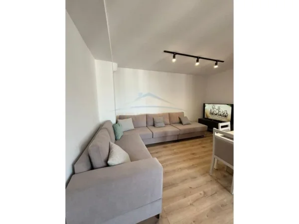 Durres, shitet apartament 2+1 Kati 6, 65 m² 100.000 € (Golem, Durres)