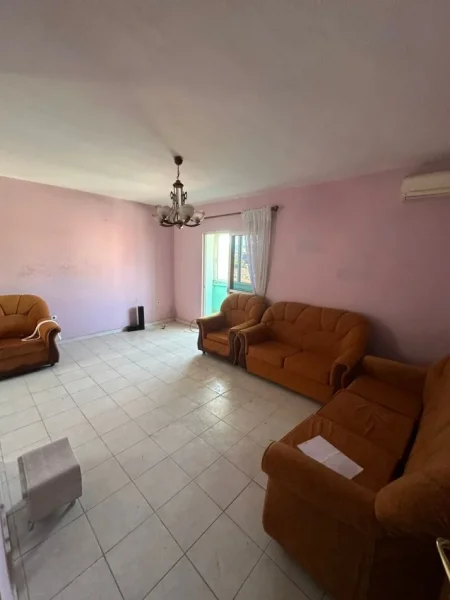 Tirane, shitet apartament 1+1 Kati 5, 60 m² 120.000 € (prokuroria e tiranes)