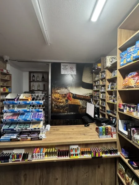 Tirane, shes Shitet biznes-Tobacco shop 8.500 €