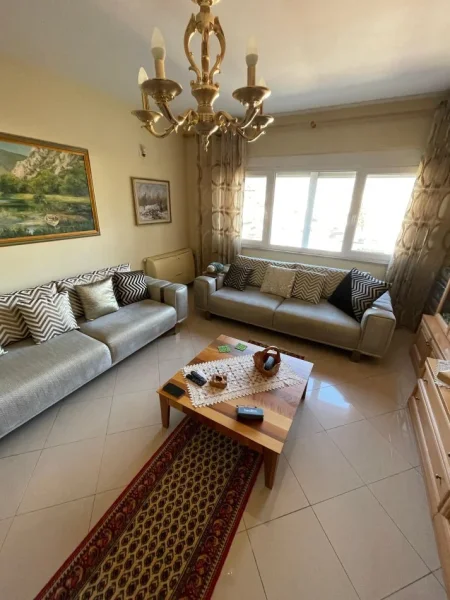 Tirane, shitet apartament 2+1 Kati 6, 77 m² 220.000 € (Rruga E Elbasanit)