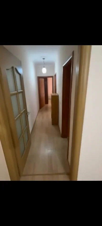 Tirane, shitet apartament 2+1 Kati 4, 90 m² 175.000 € (Liqeni i thate)