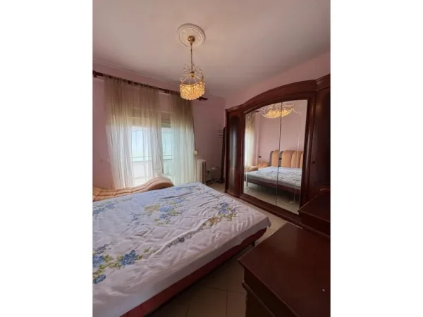 Shitet, Apartament 1+1 + Verande, Golem, PAMJE DETI, VIJE E PARE 110,000 EURO