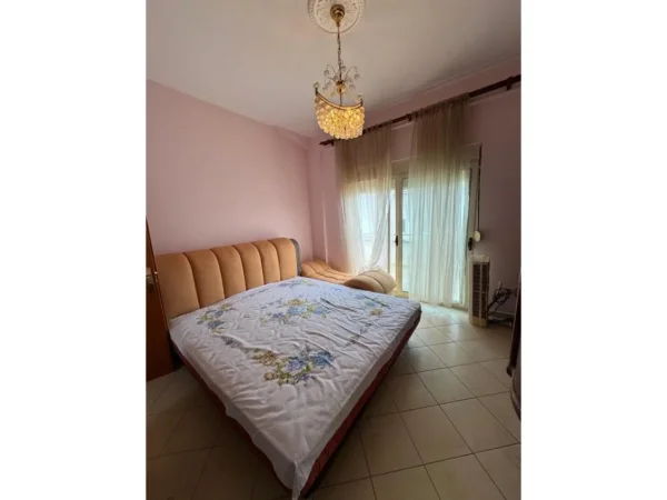 Shitet, Apartament 1+1 + Verande, Golem, PAMJE DETI, VIJE E PARE 110,000 EURO